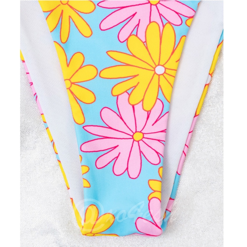2 Piece Bikini Swimsuit Floral Print - Picture 6 of 8